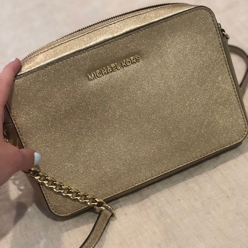 Michael Kors Jet Set East West Crossgrain Leather